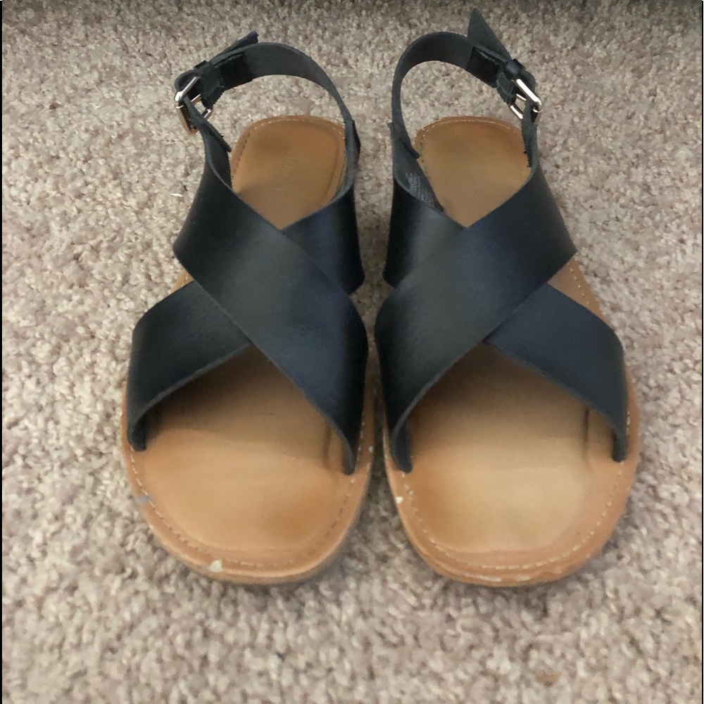 Sandals - Picture 2 of 2
